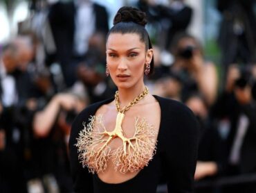 Bella hadid Net Worth 2022 .